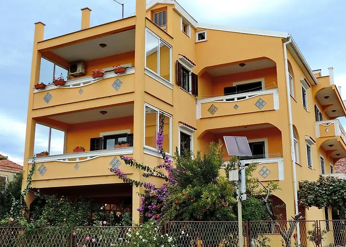 Apartment Peric